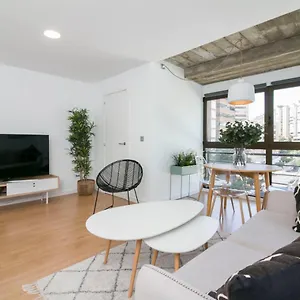 https://newly-renovated-flat.in-canary-islands.com