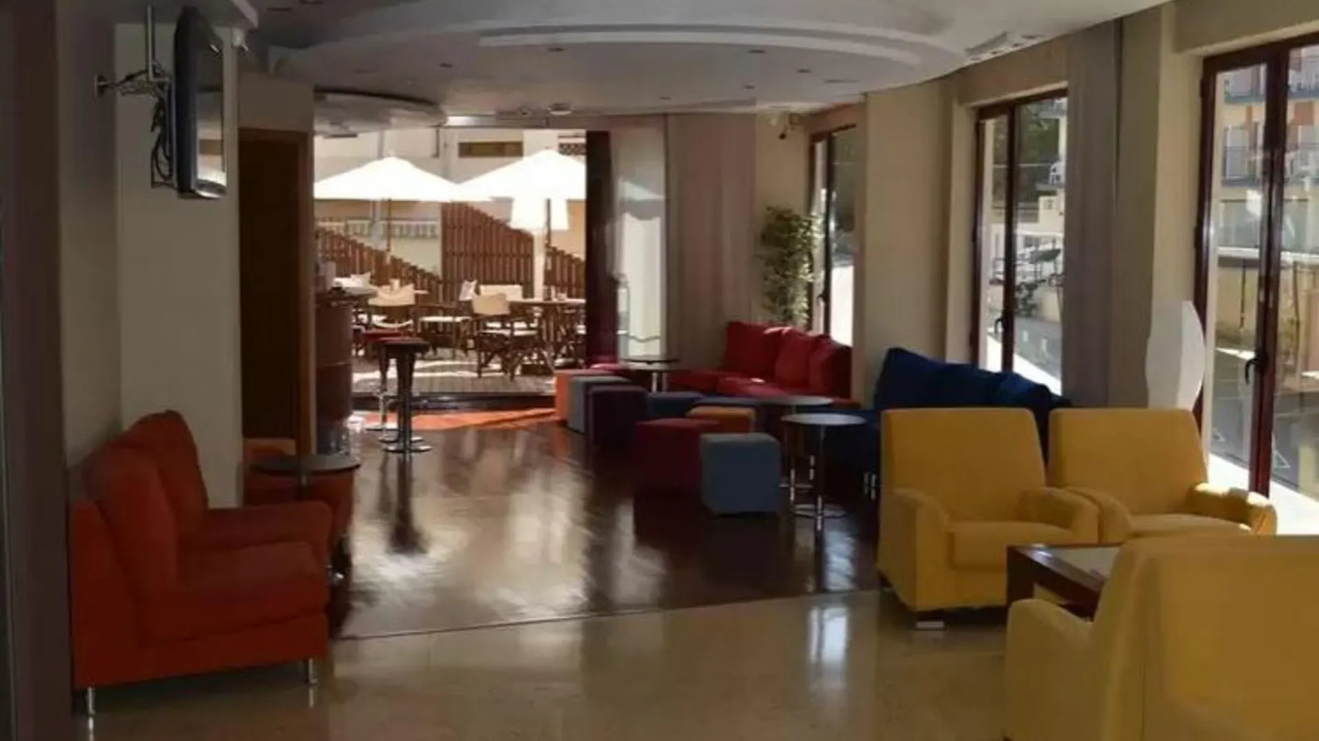 Hotel Acacias Suites & Spa Льорет-де-Мар 4*,