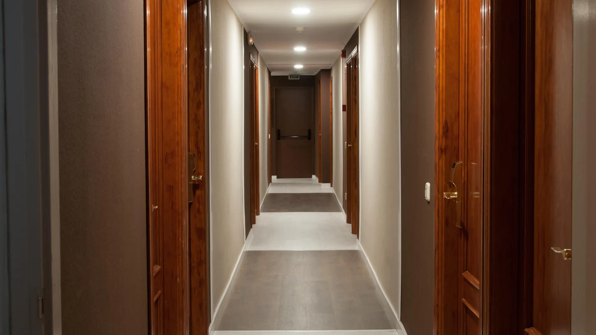 ****  Hotel Acacias Suites & Spa Льорет-де-Мар Испания