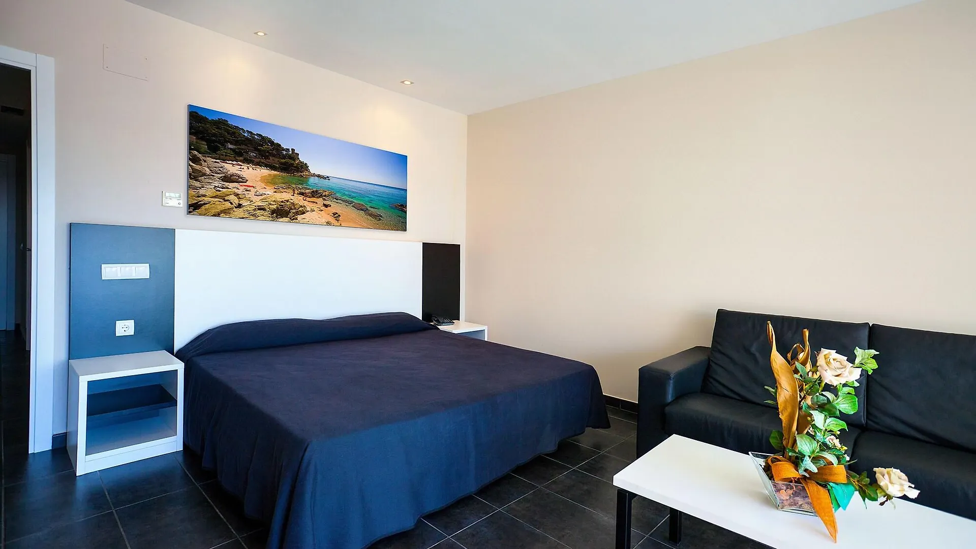 Hotel Acacias Suites & Spa Льорет-де-Мар