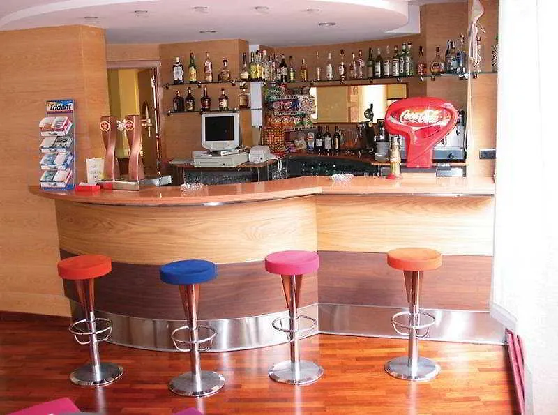 Hotel Acacias Suites & Spa Льорет-де-Мар